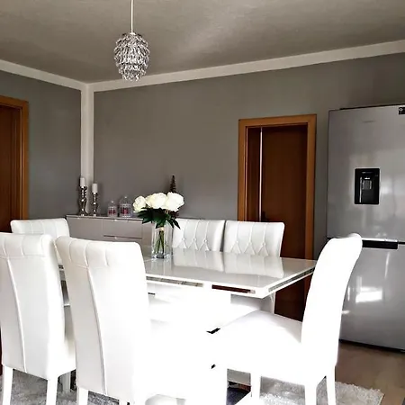 Mirkec Apartman